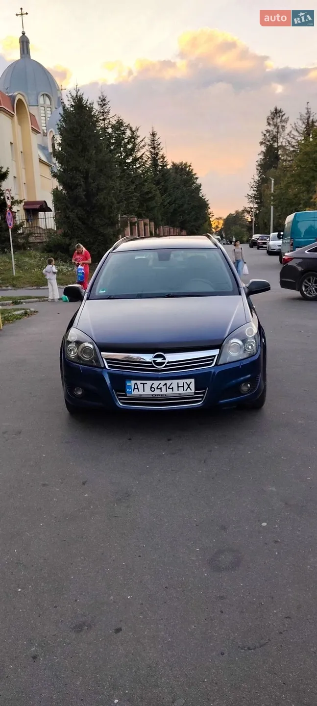 Opel Astra, 2008
