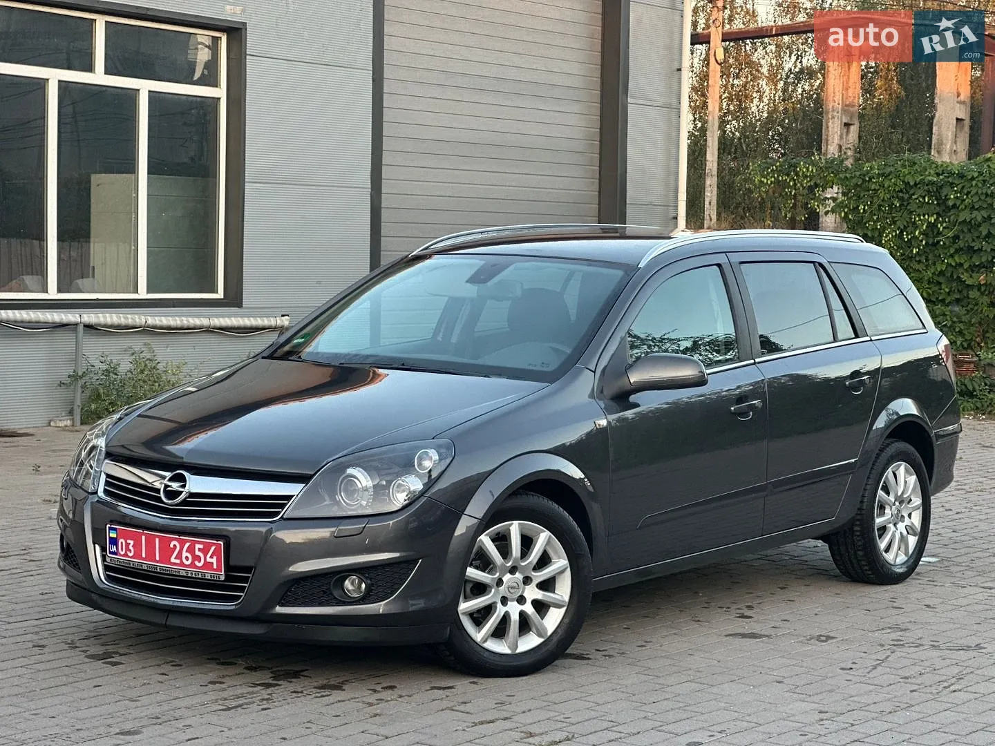 Opel Astra, 2009