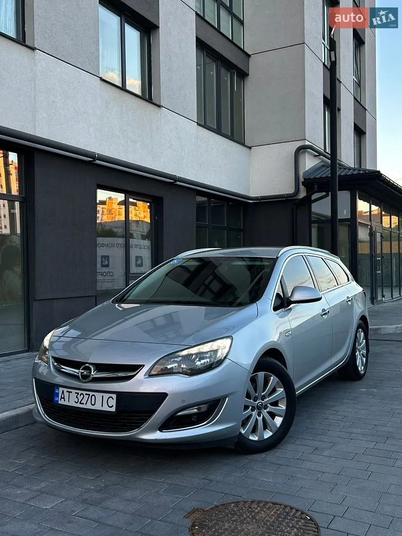 Opel Astra, 2013
