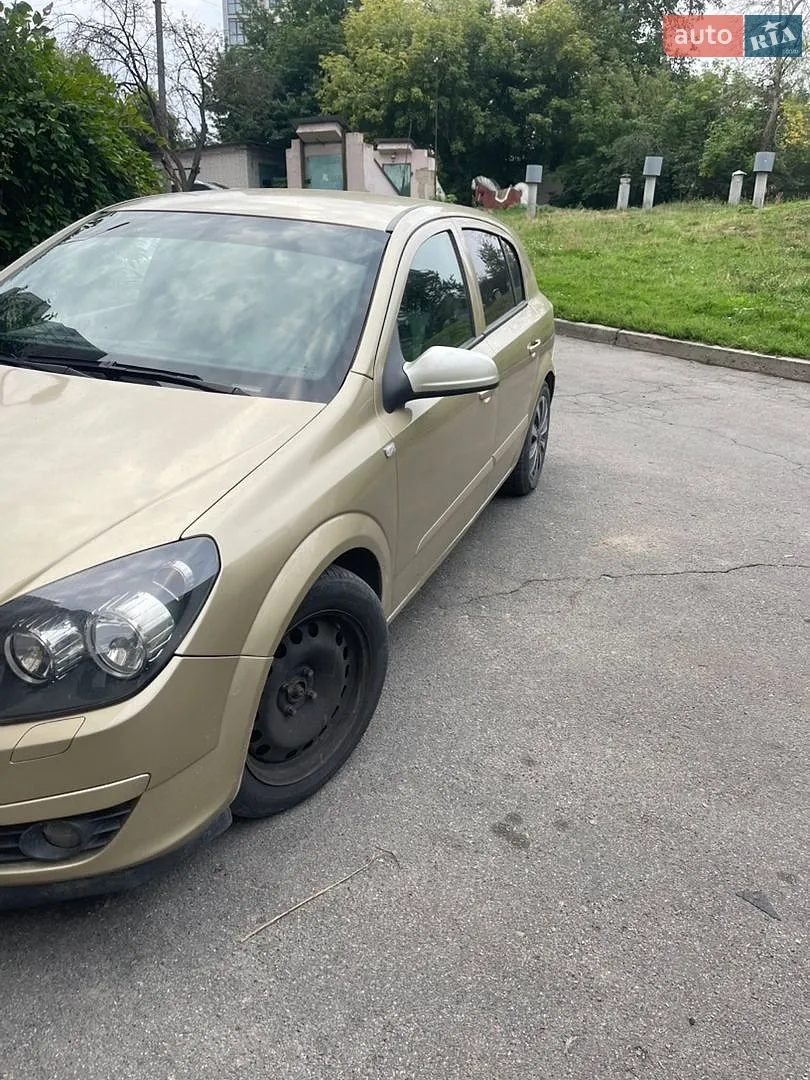Opel Astra, 2005