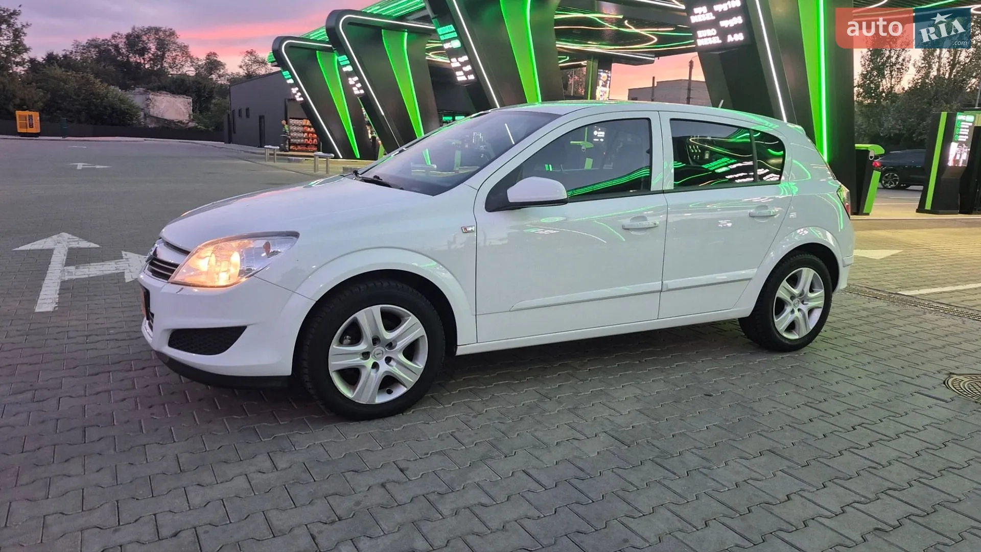 Opel Astra, 2009