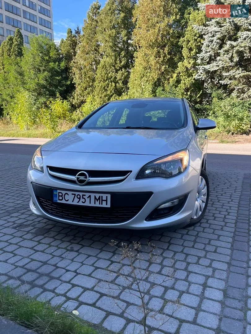 Opel Astra, 2014