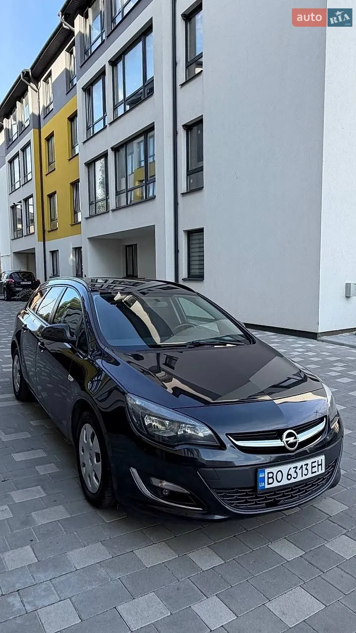 Opel Astra, 2013