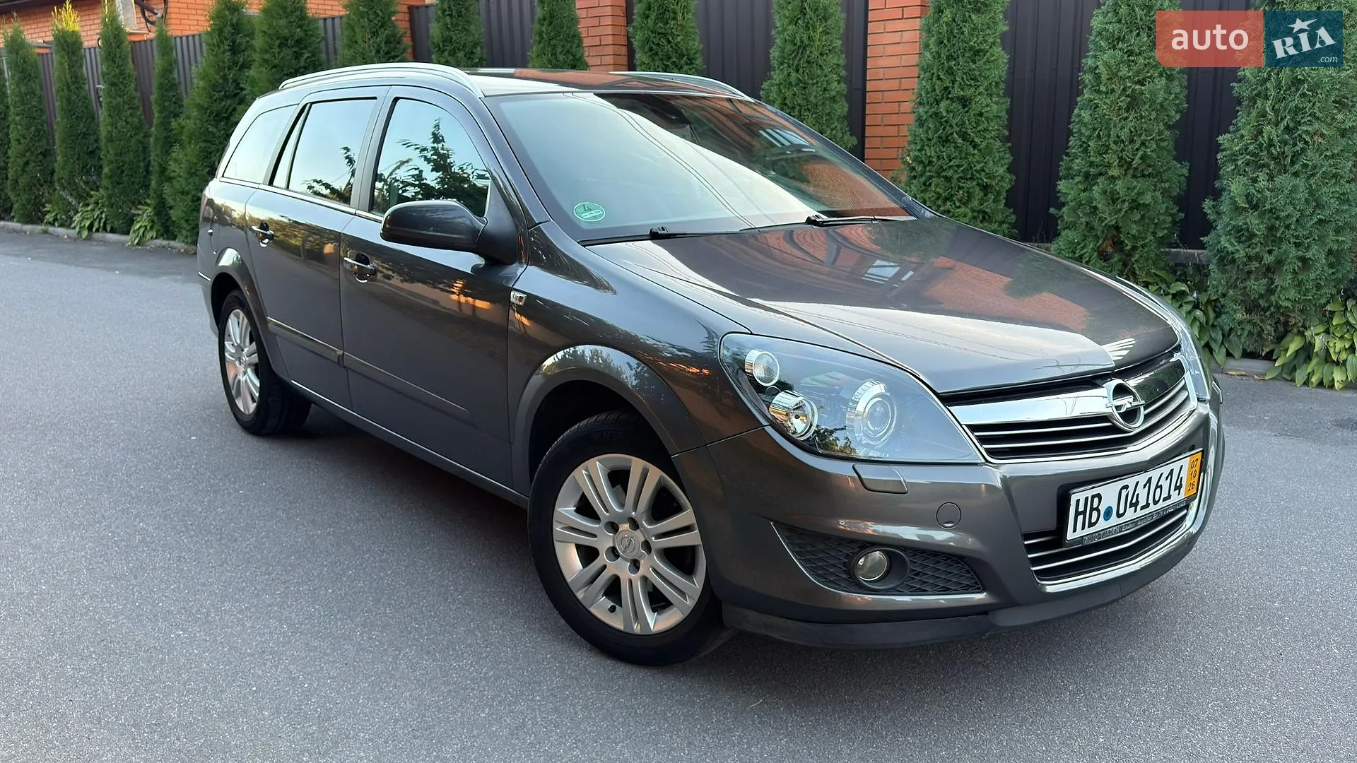 Opel Astra, 2009
