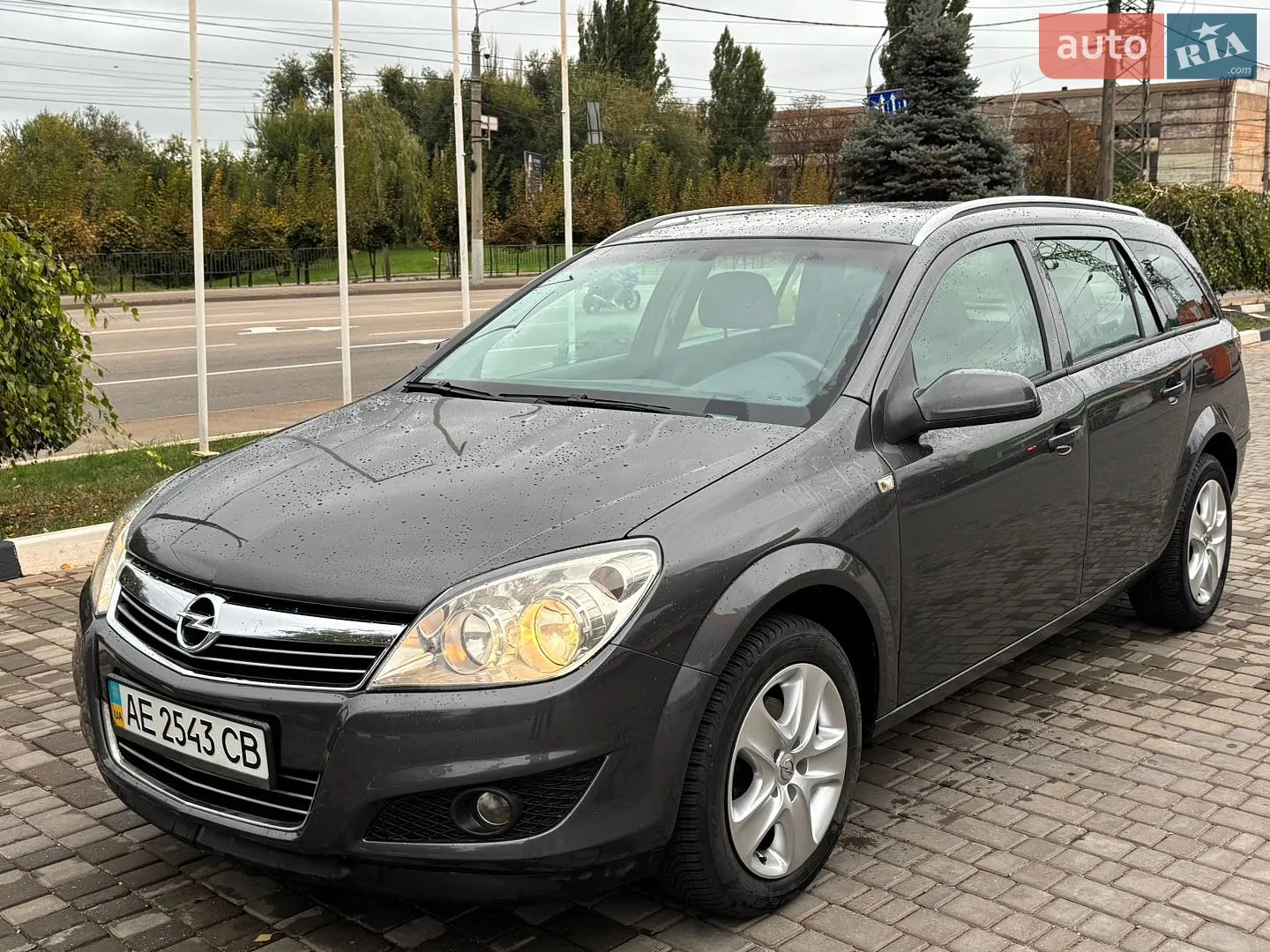 Opel Astra, 2012