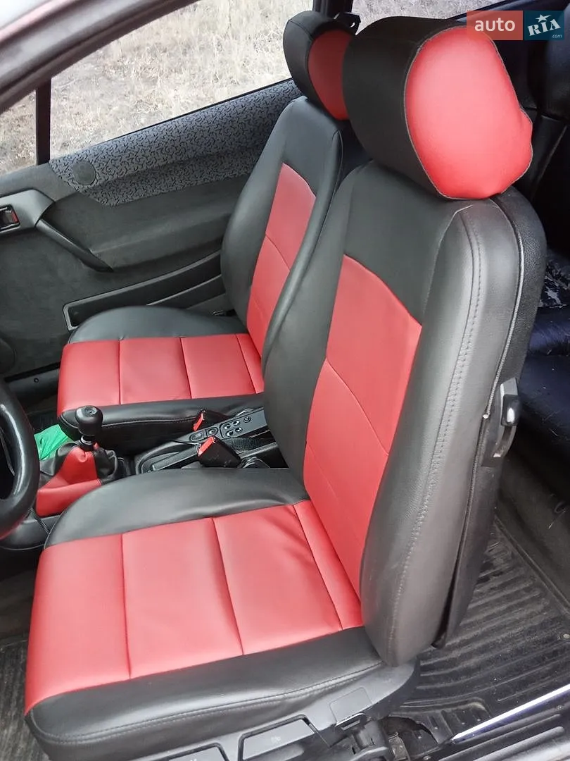 Opel Calibra, 1992