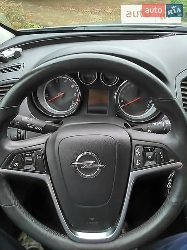 Opel Insignia, 2012