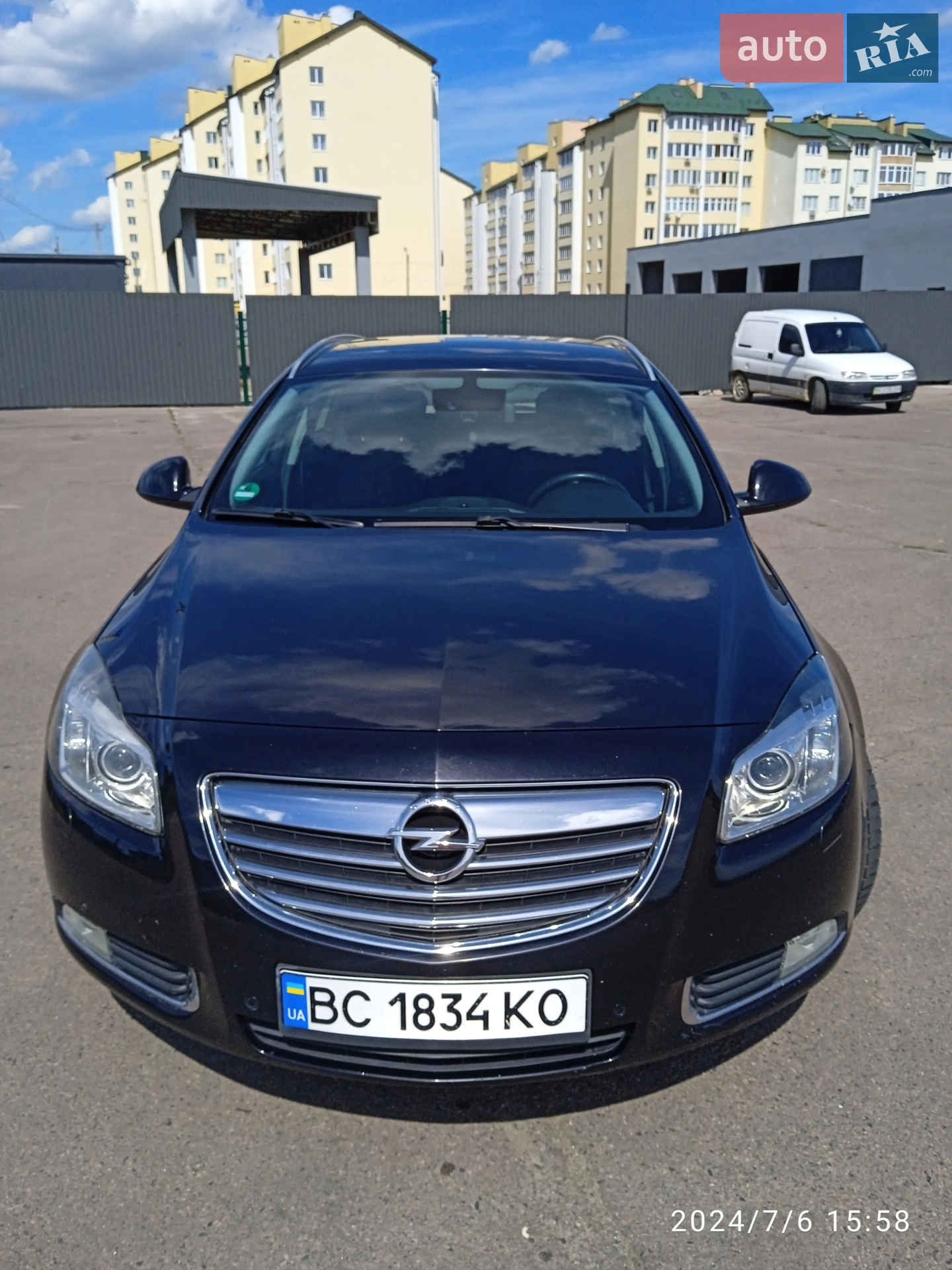 Opel Insignia, 2009