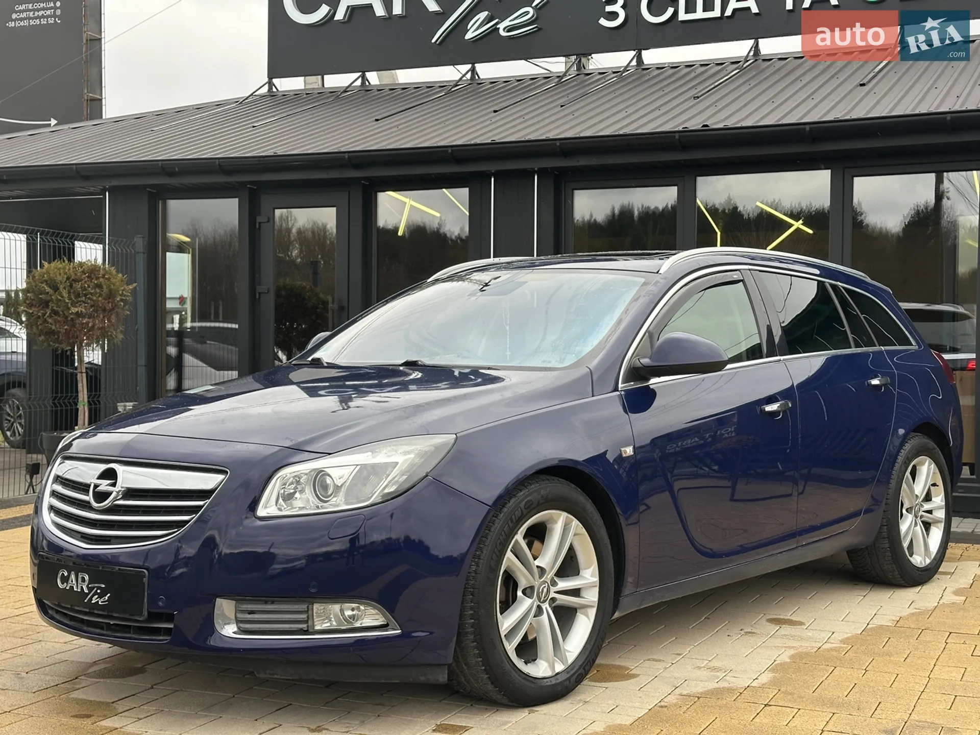 Opel Insignia, 2011