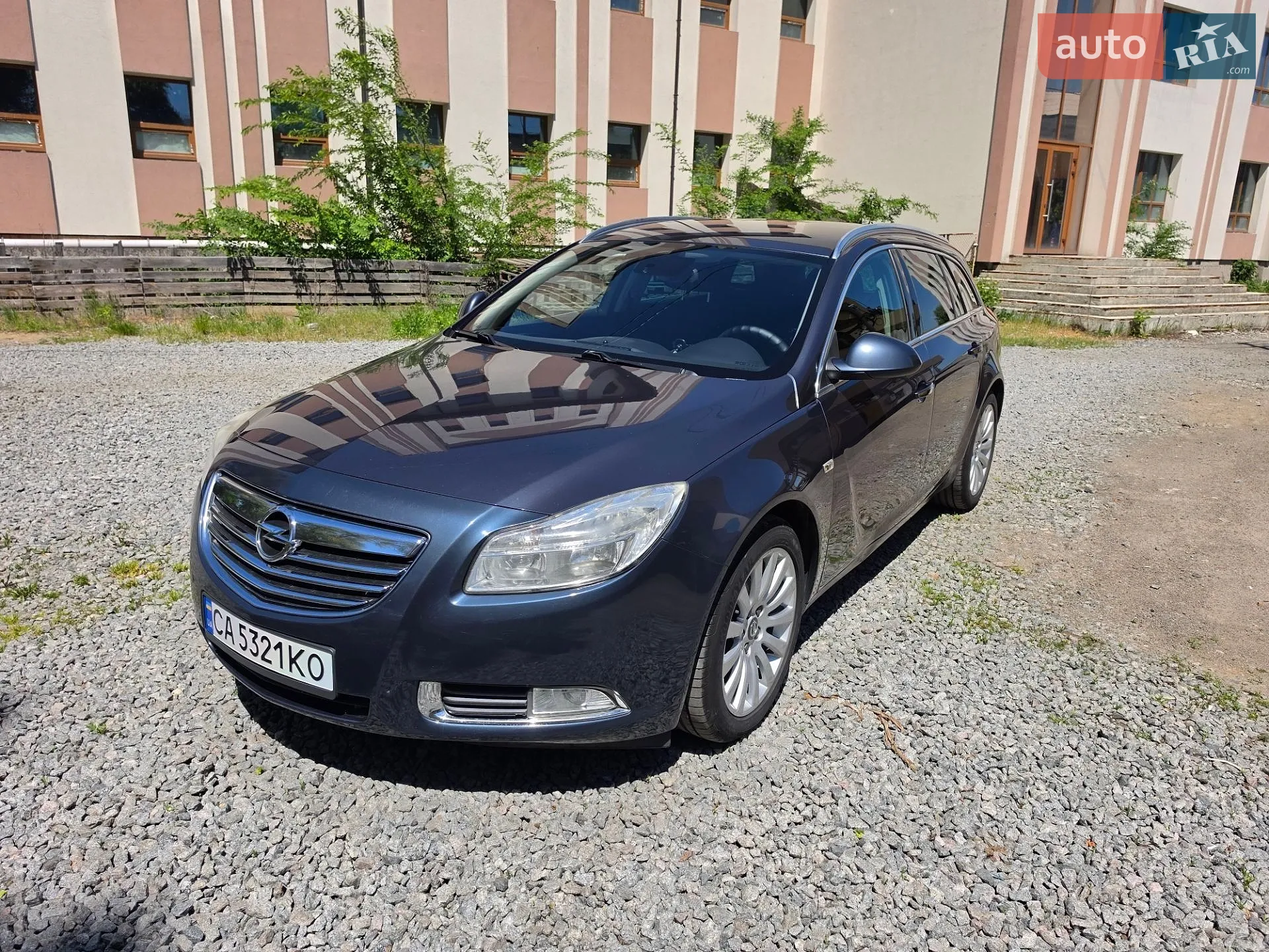 Opel Insignia, 2011