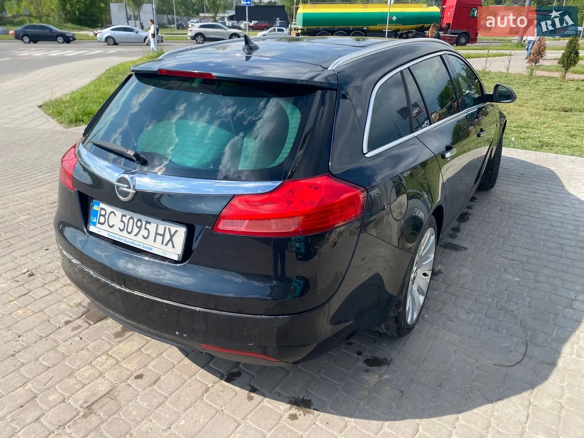 Opel Insignia, 2011