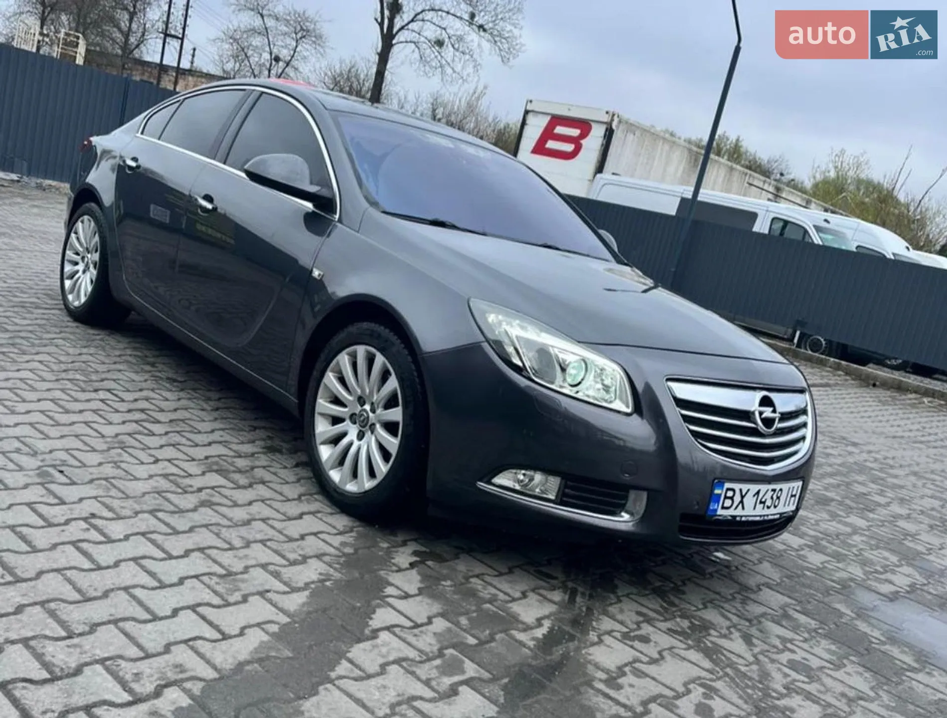 Opel Insignia, 2010