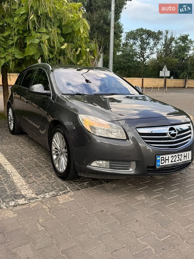Opel Insignia 2012 — 1