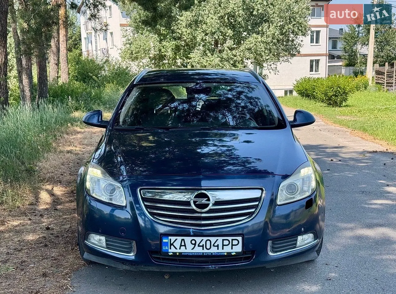 Opel Insignia, 2011