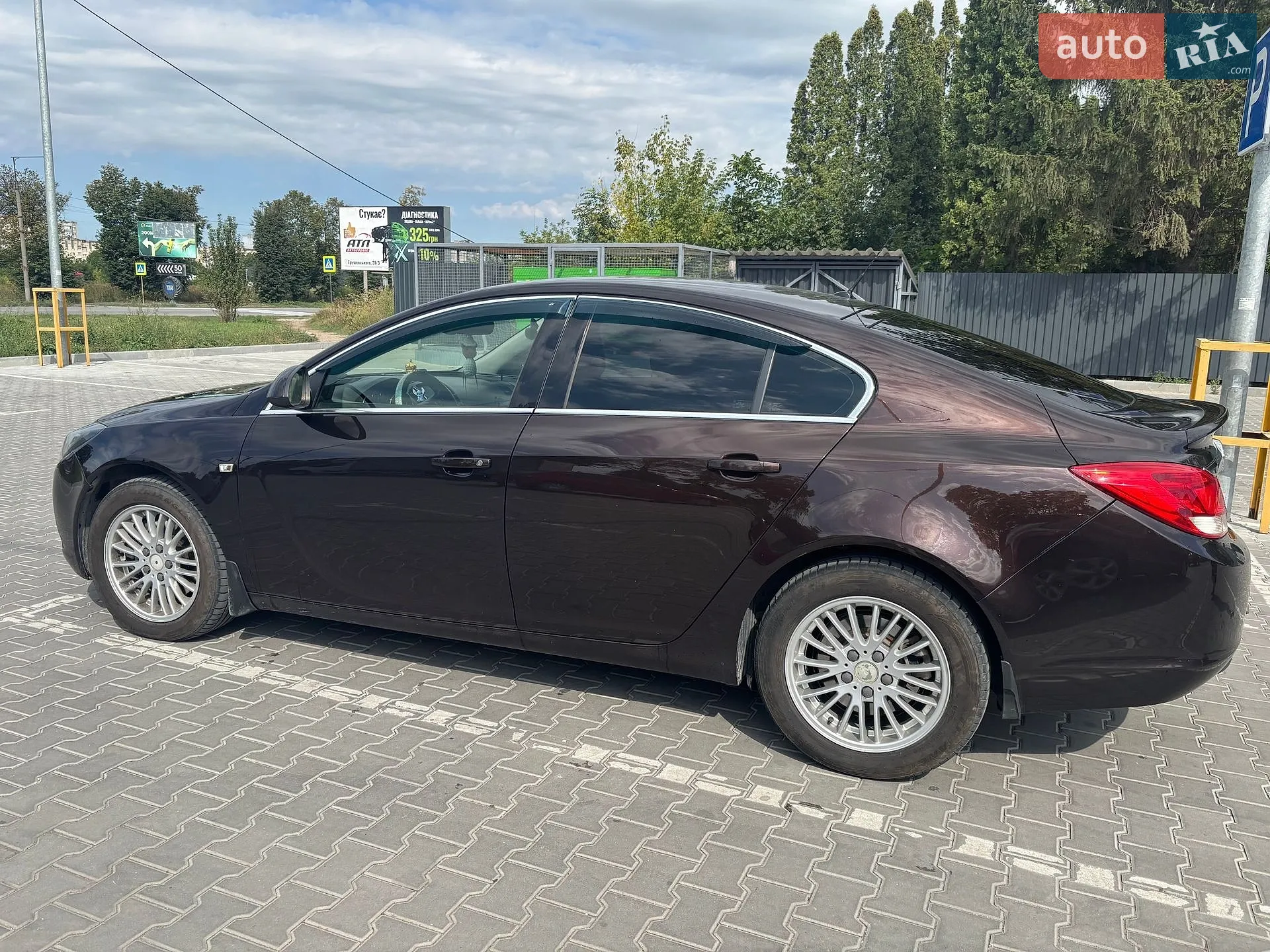 Opel Insignia, 2011