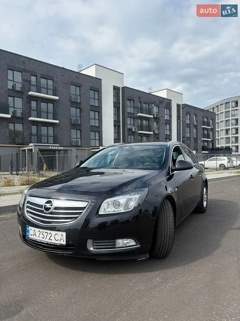 Opel Insignia, 2011