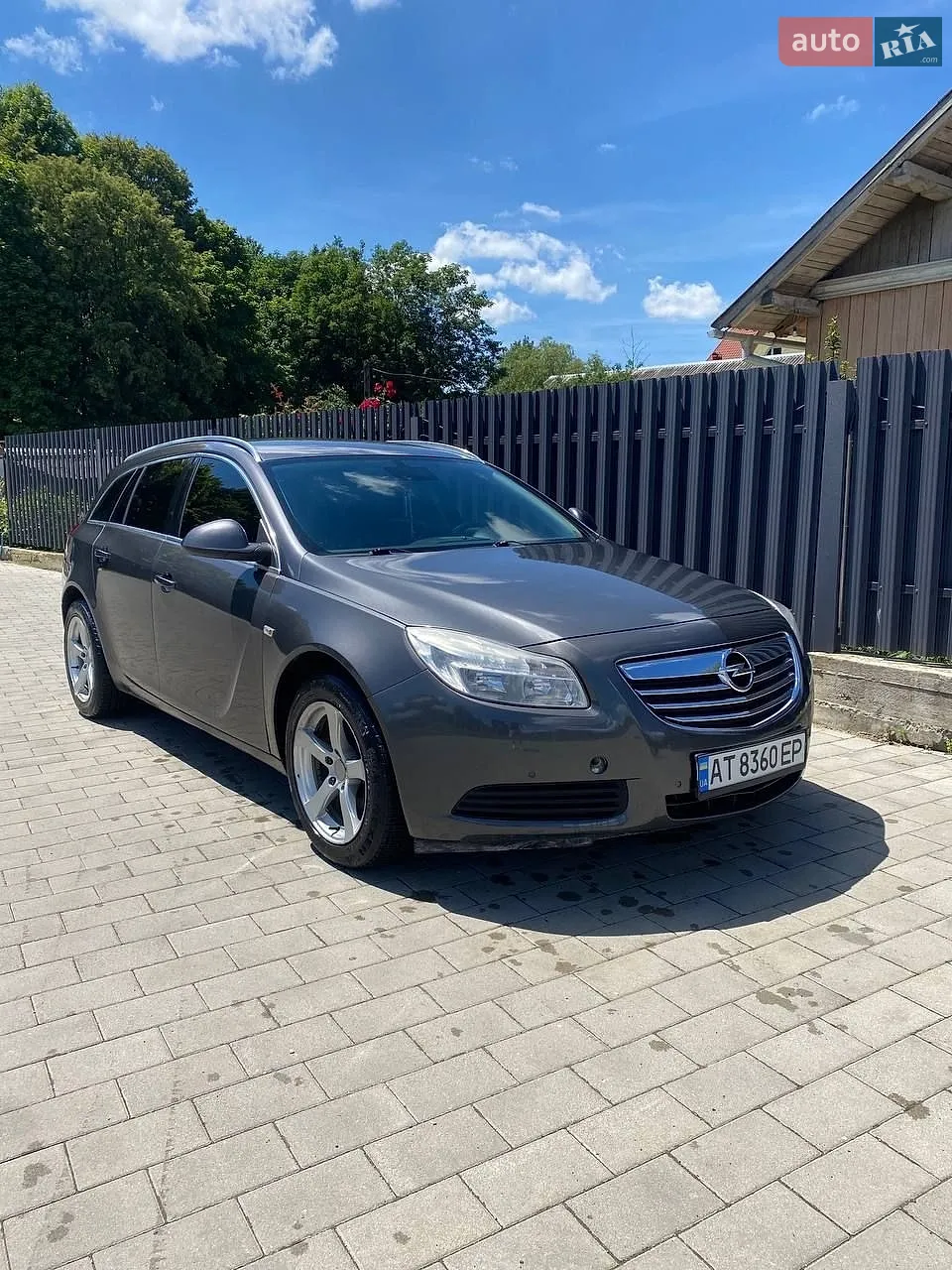 Opel Insignia, 2011