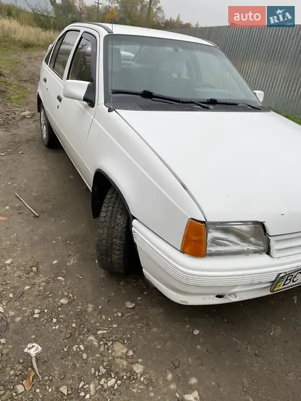 Opel Kadett, 1987