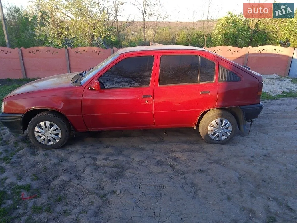 Opel Kadett, 1989