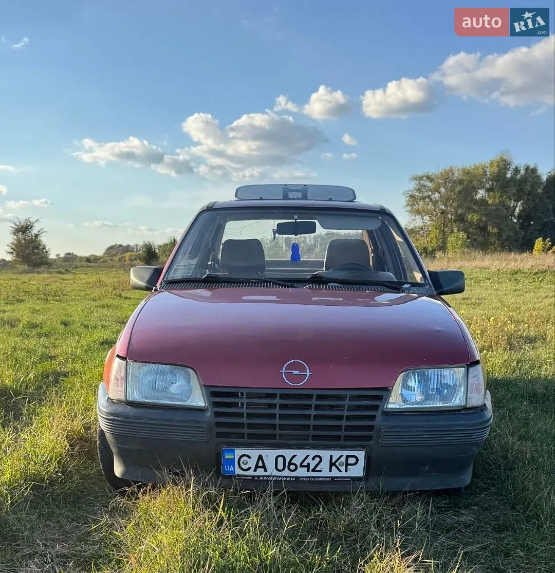 Opel Kadett, 1987