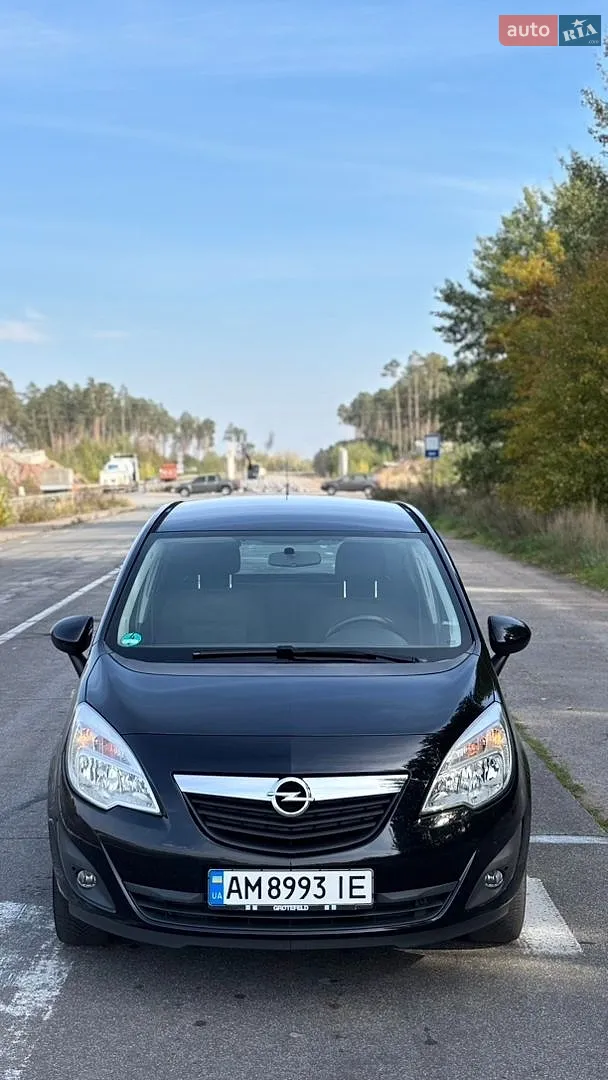 Opel Meriva, 2011