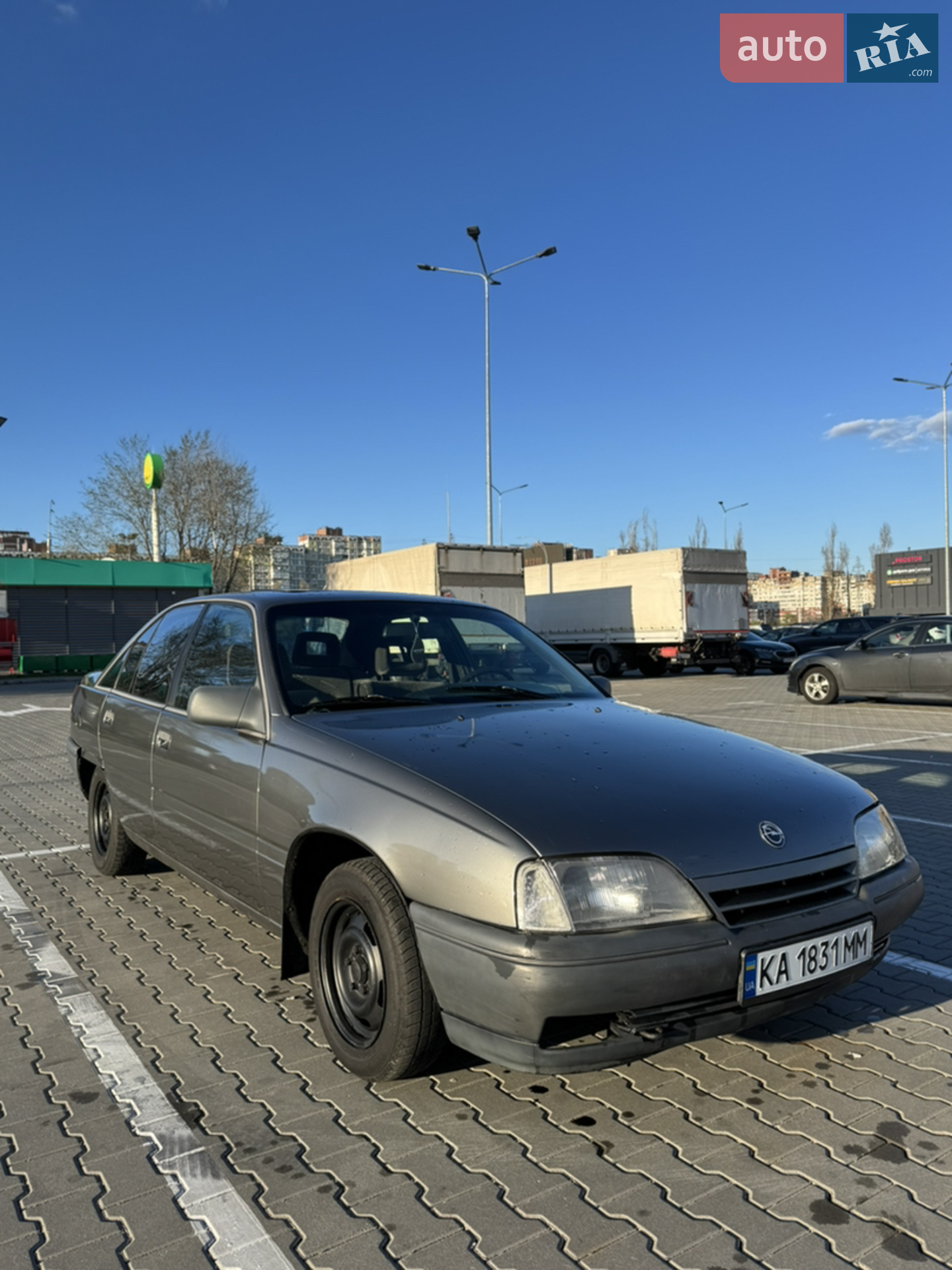 Opel Omega, 1988