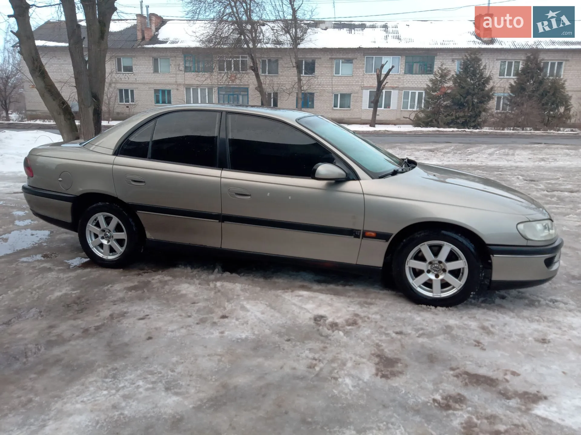 Opel Omega, 1996