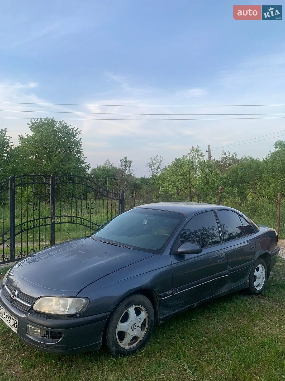 Opel Omega, 1995