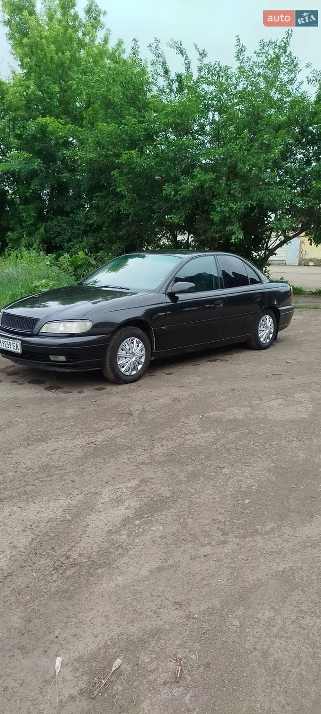 Opel Omega, 2000