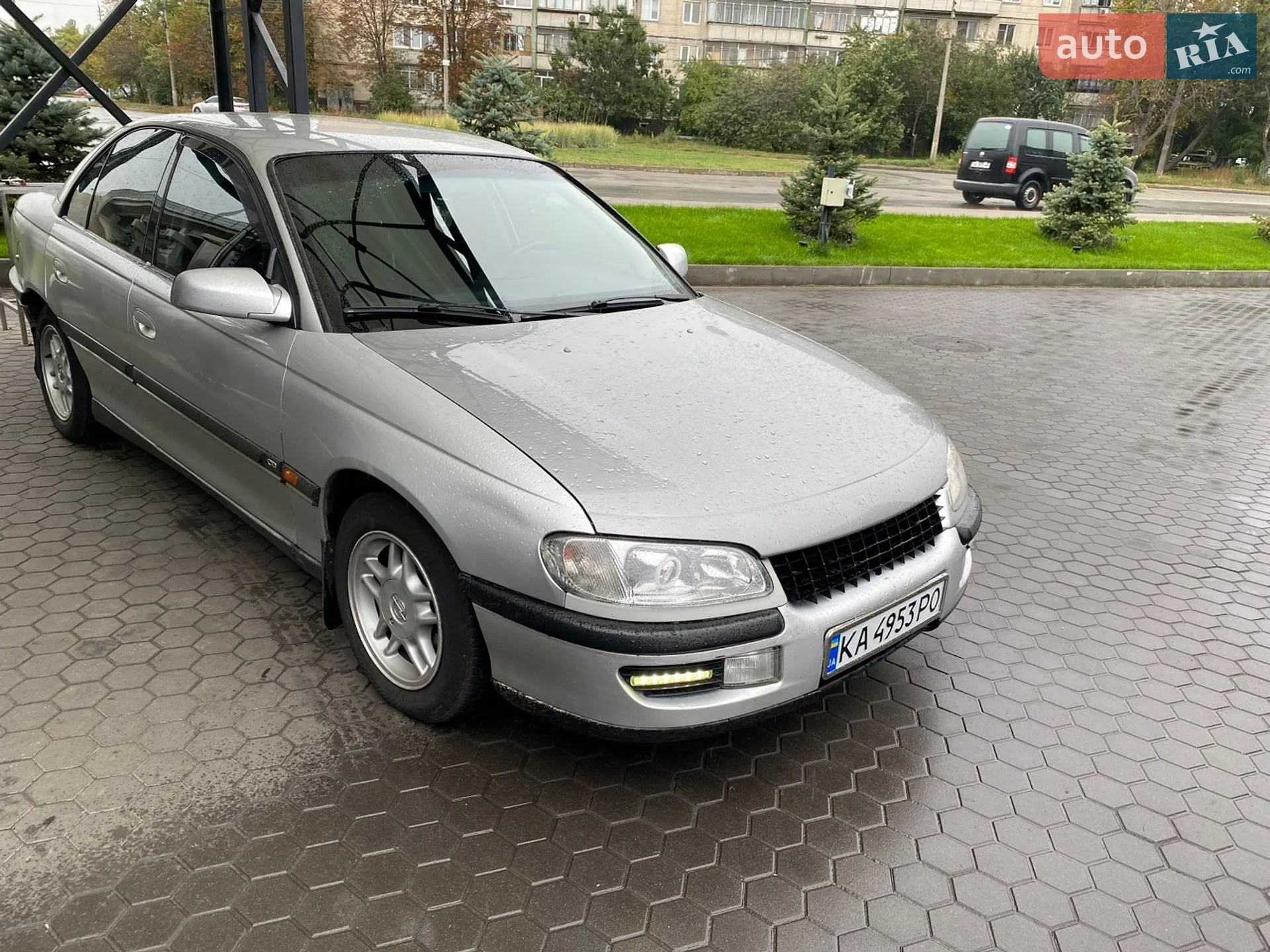 Opel Omega, 1998