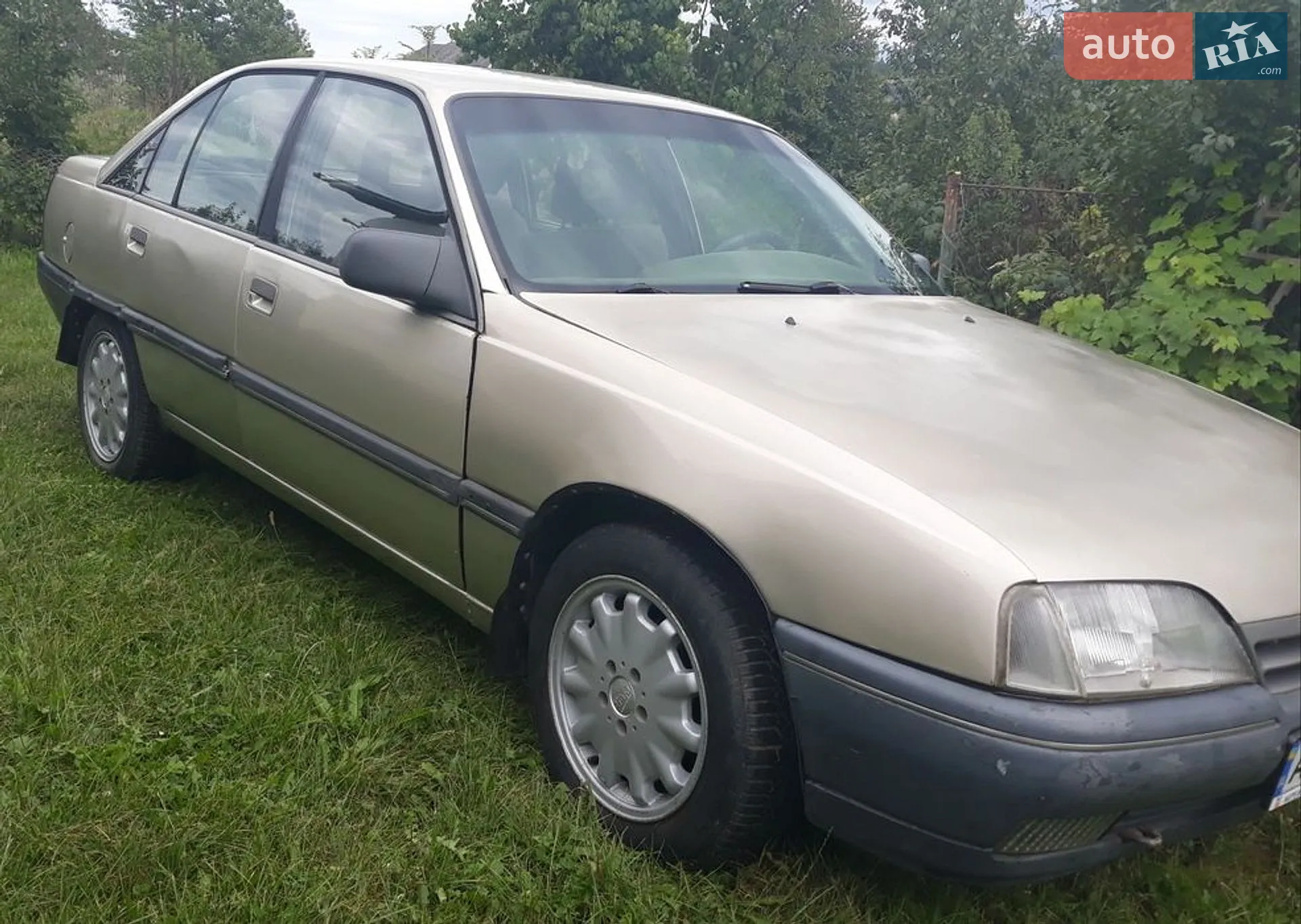 Opel Omega, 1987