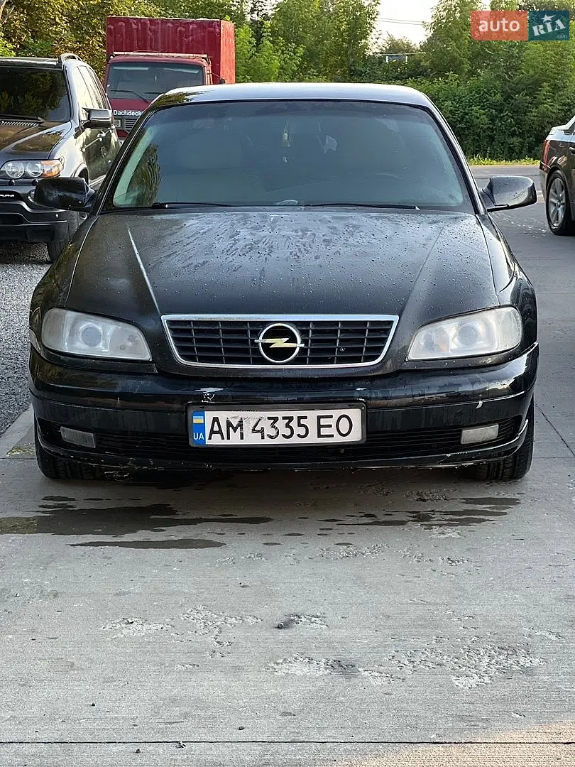 Opel Omega, 2002