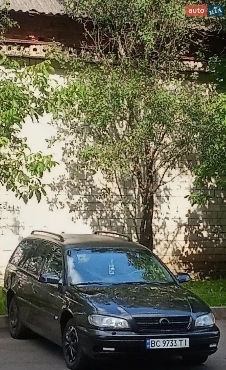 Opel Omega, 2001