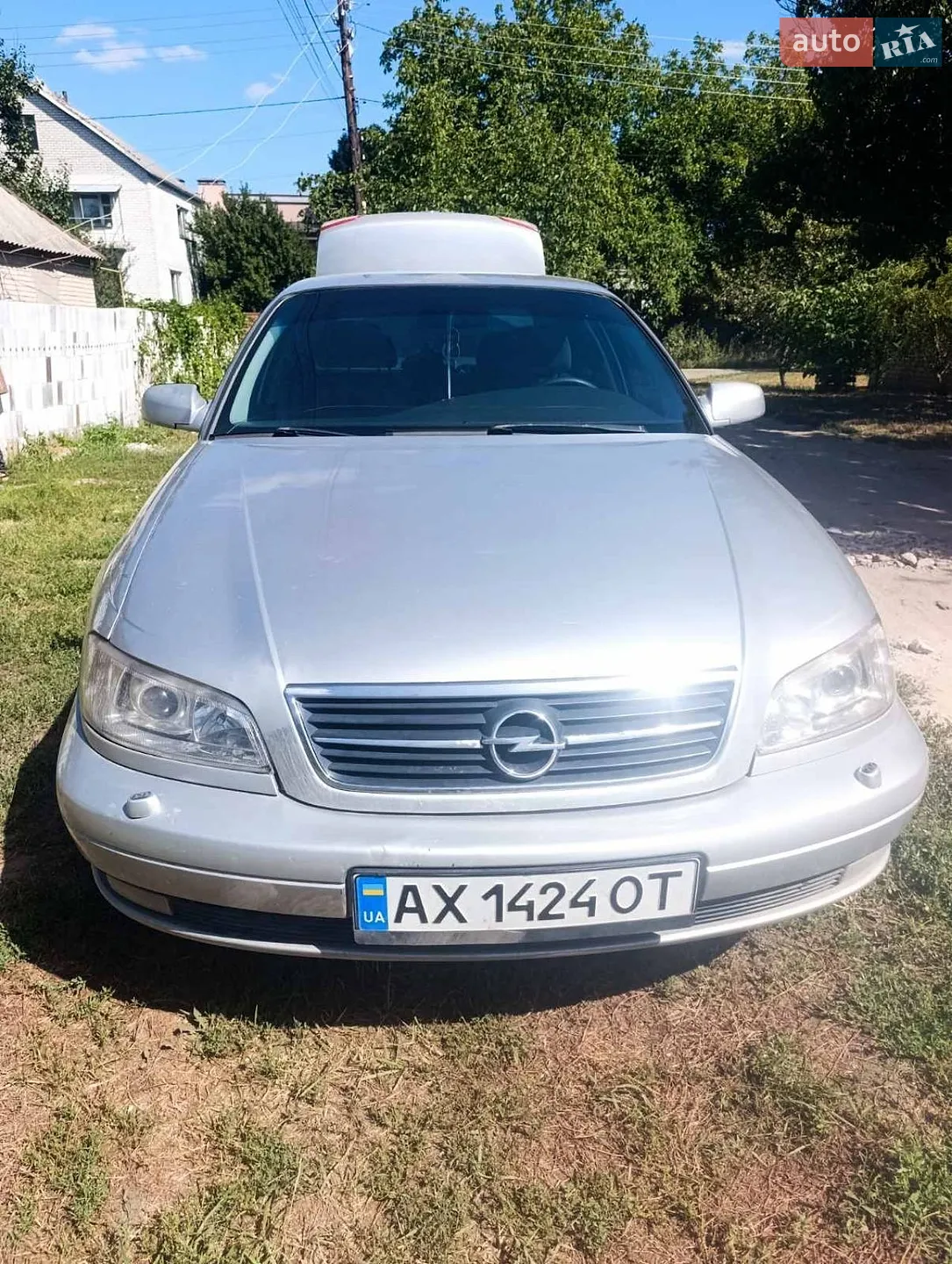 Opel Omega, 2000