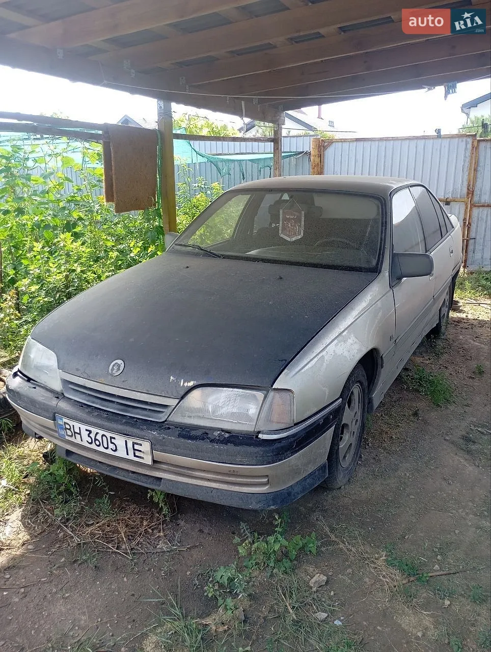 Opel Omega, 1992