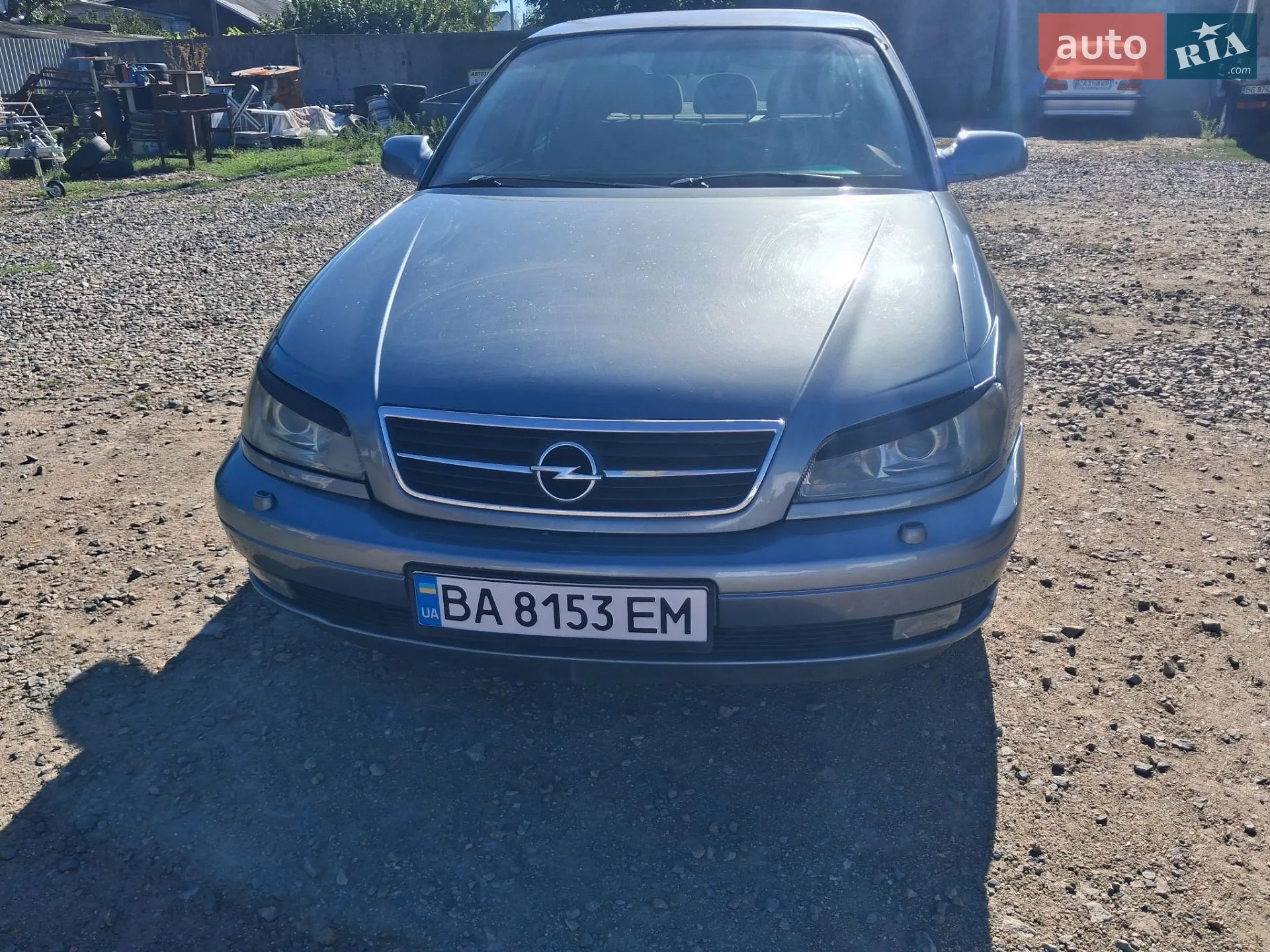 Opel Omega, 2001