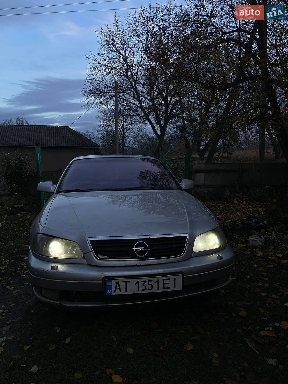 Opel Omega, 2001