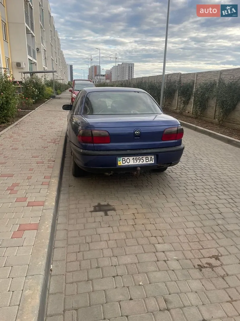 Opel Omega, 1995