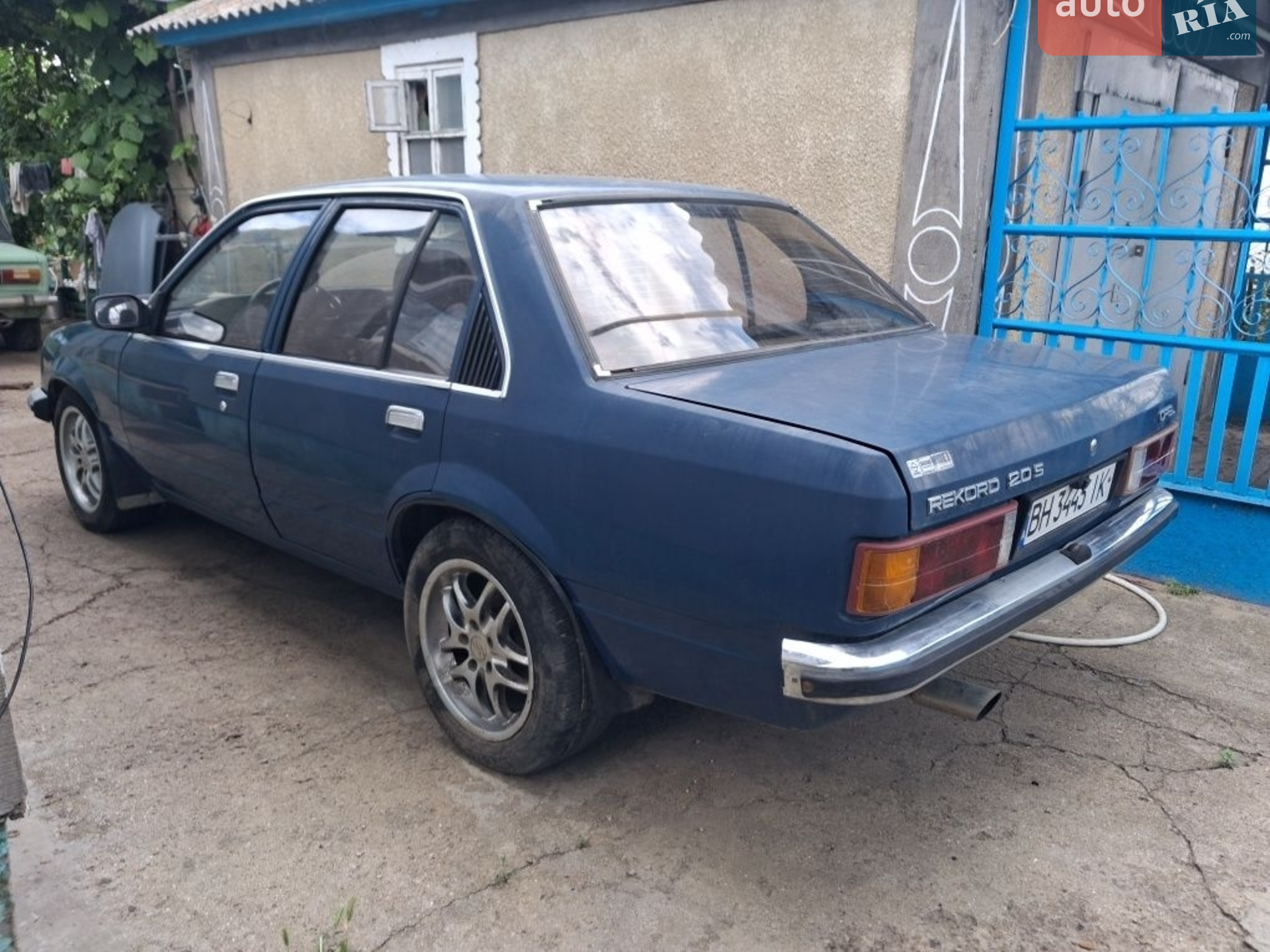 Opel Rekord, 1979