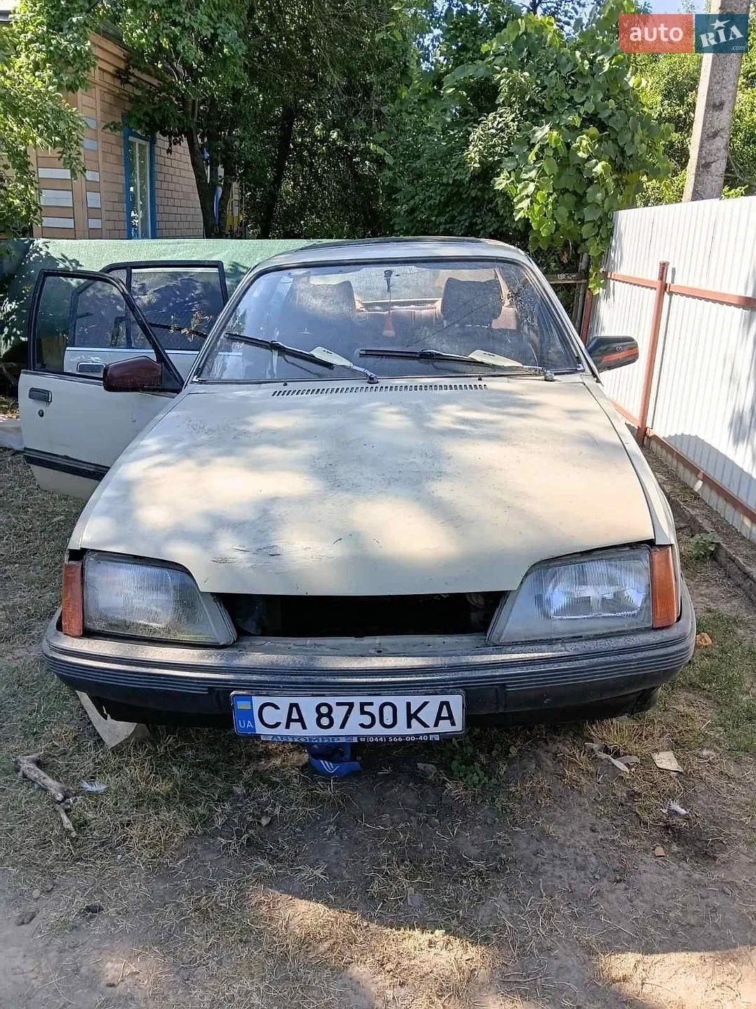 Opel Rekord, 1985