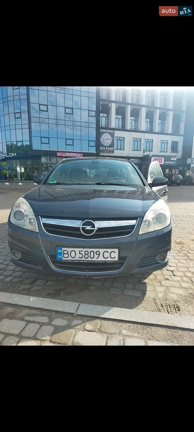 Opel Signum, 2005