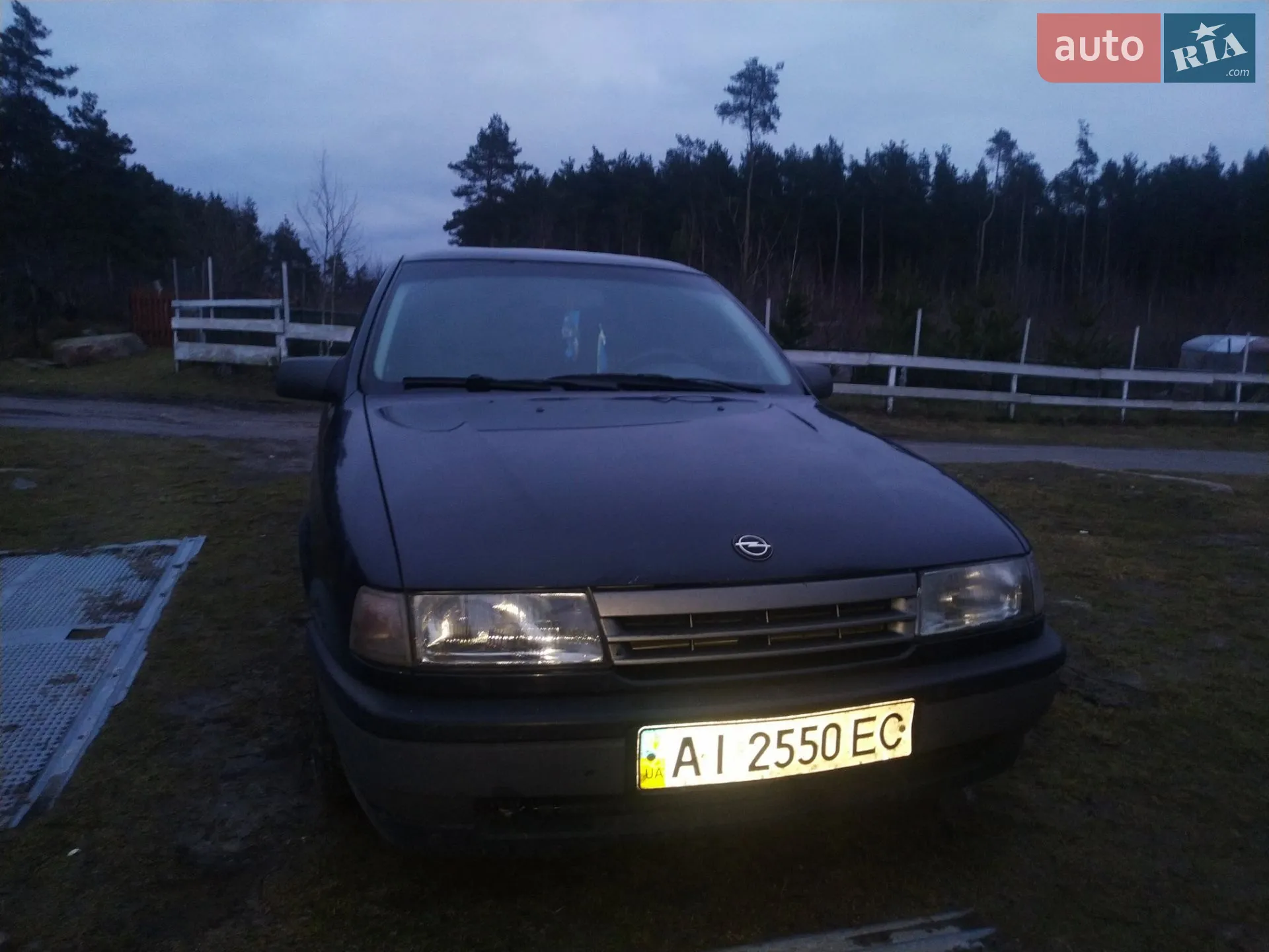 Opel Vectra, 1990