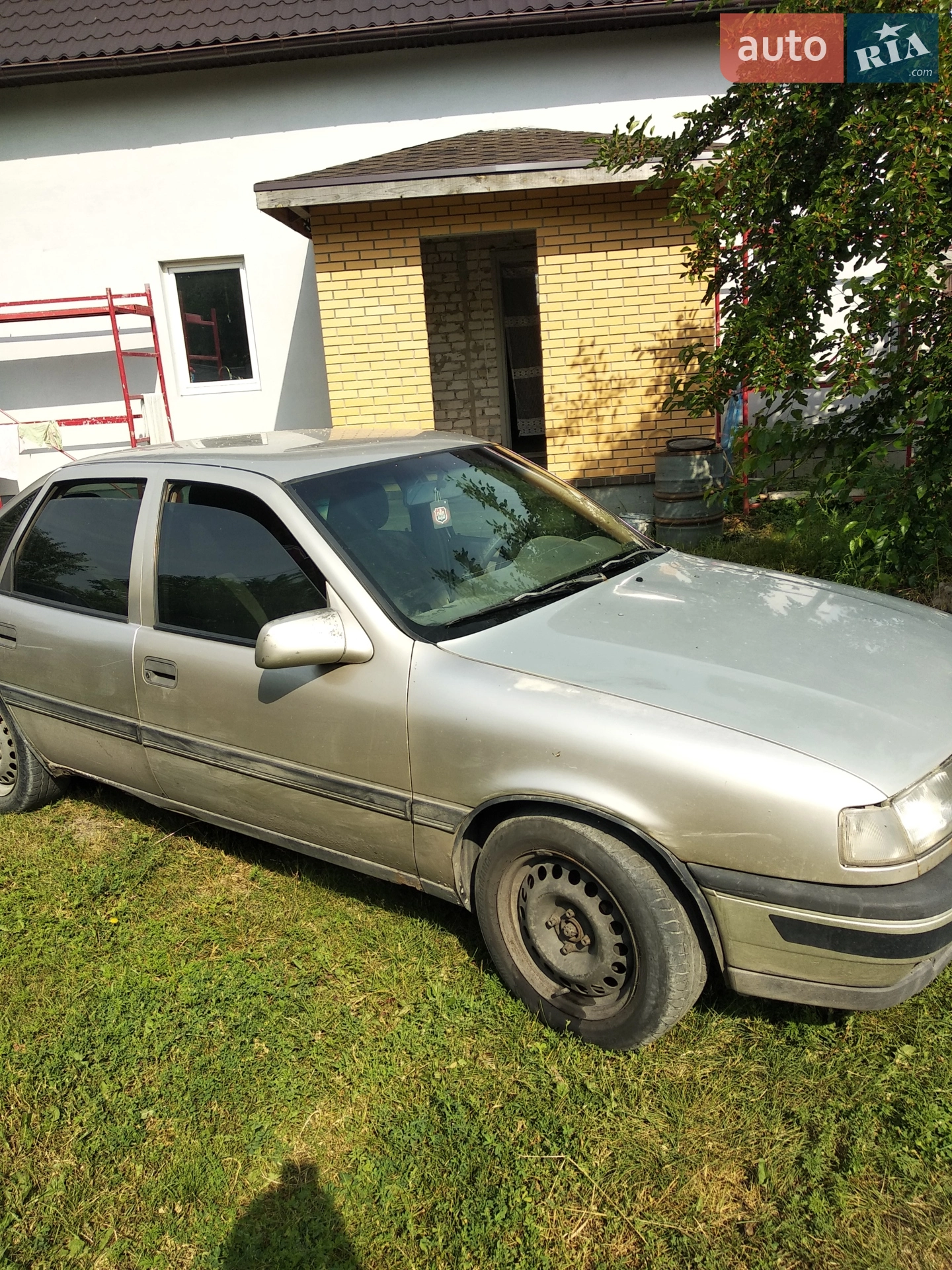 Opel Vectra, 1990