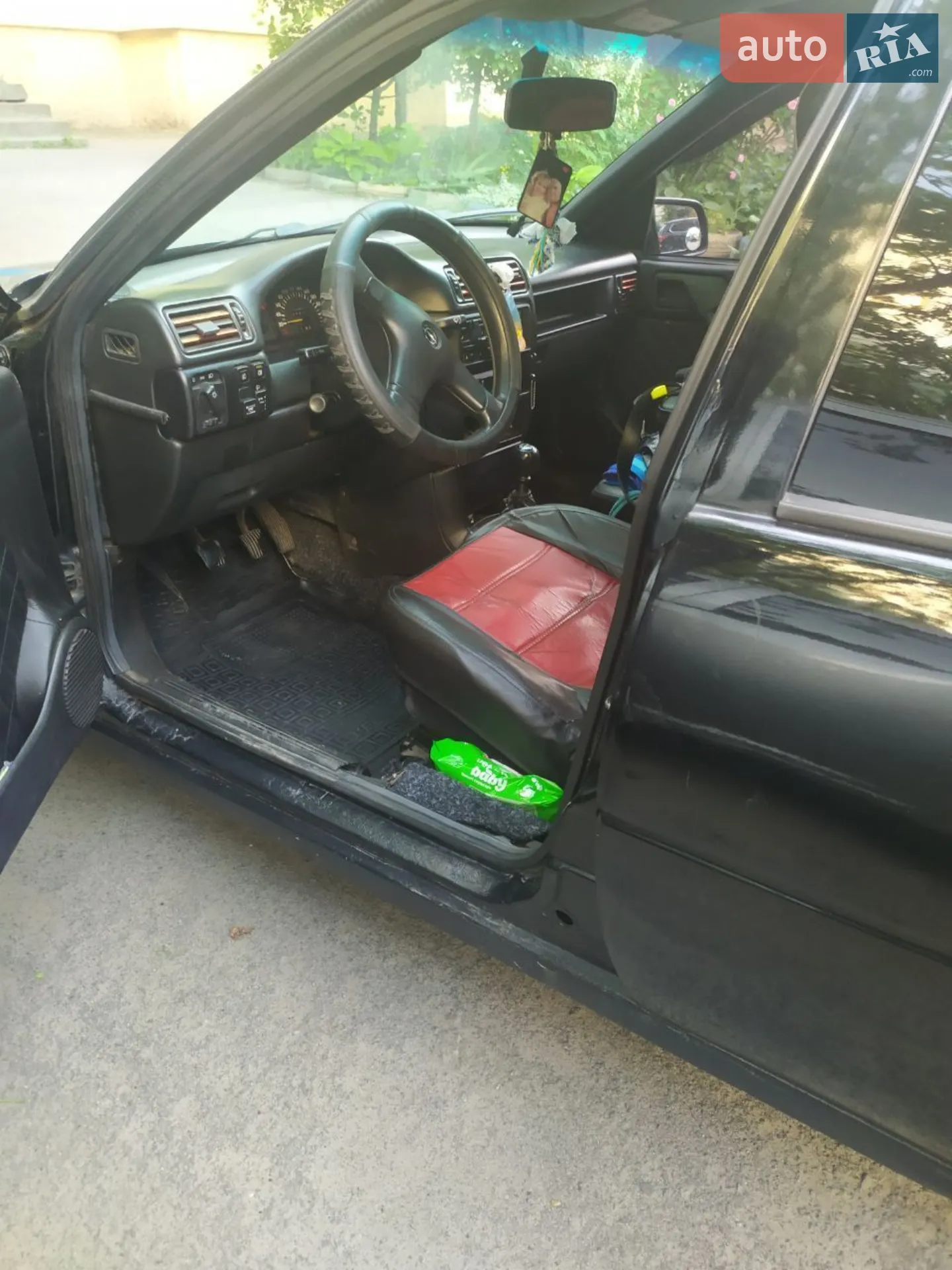 Opel Vectra, 1991