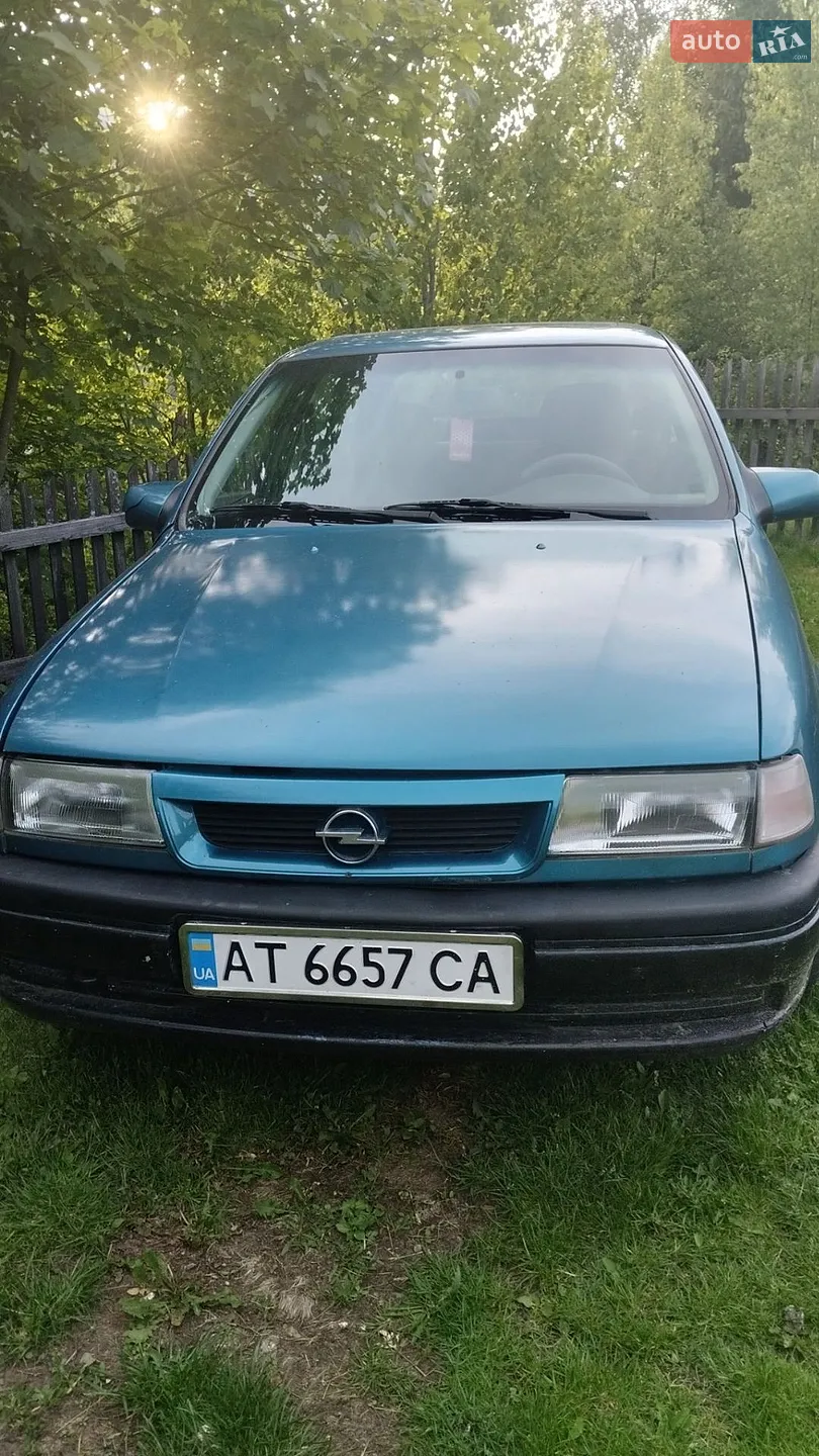 Opel Vectra, 1993
