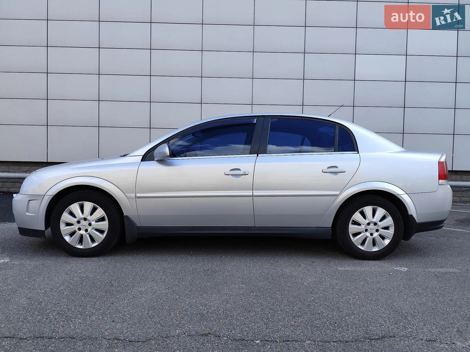 Opel Vectra, 2004