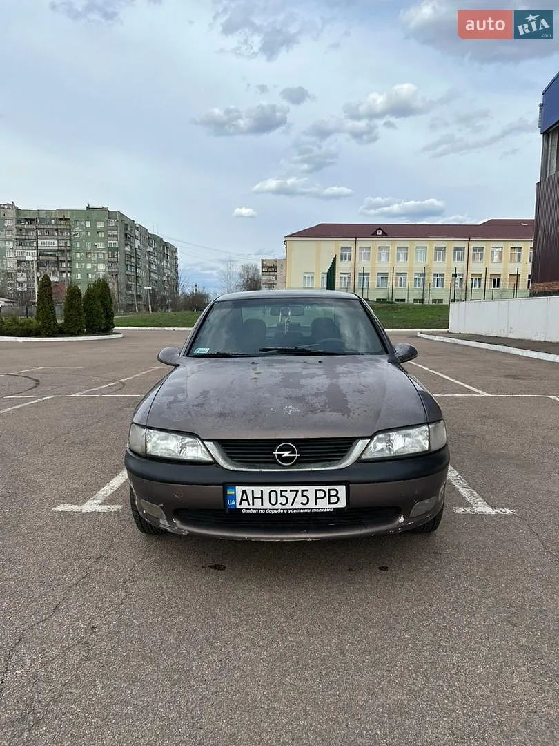 Opel Vectra, 1998