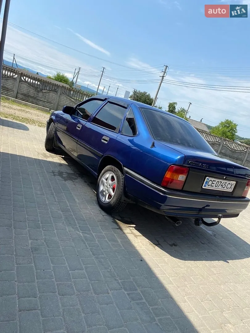 Opel Vectra, 1992