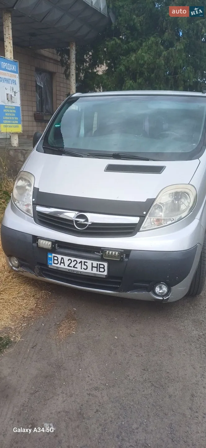 Opel Vivaro, 2010
