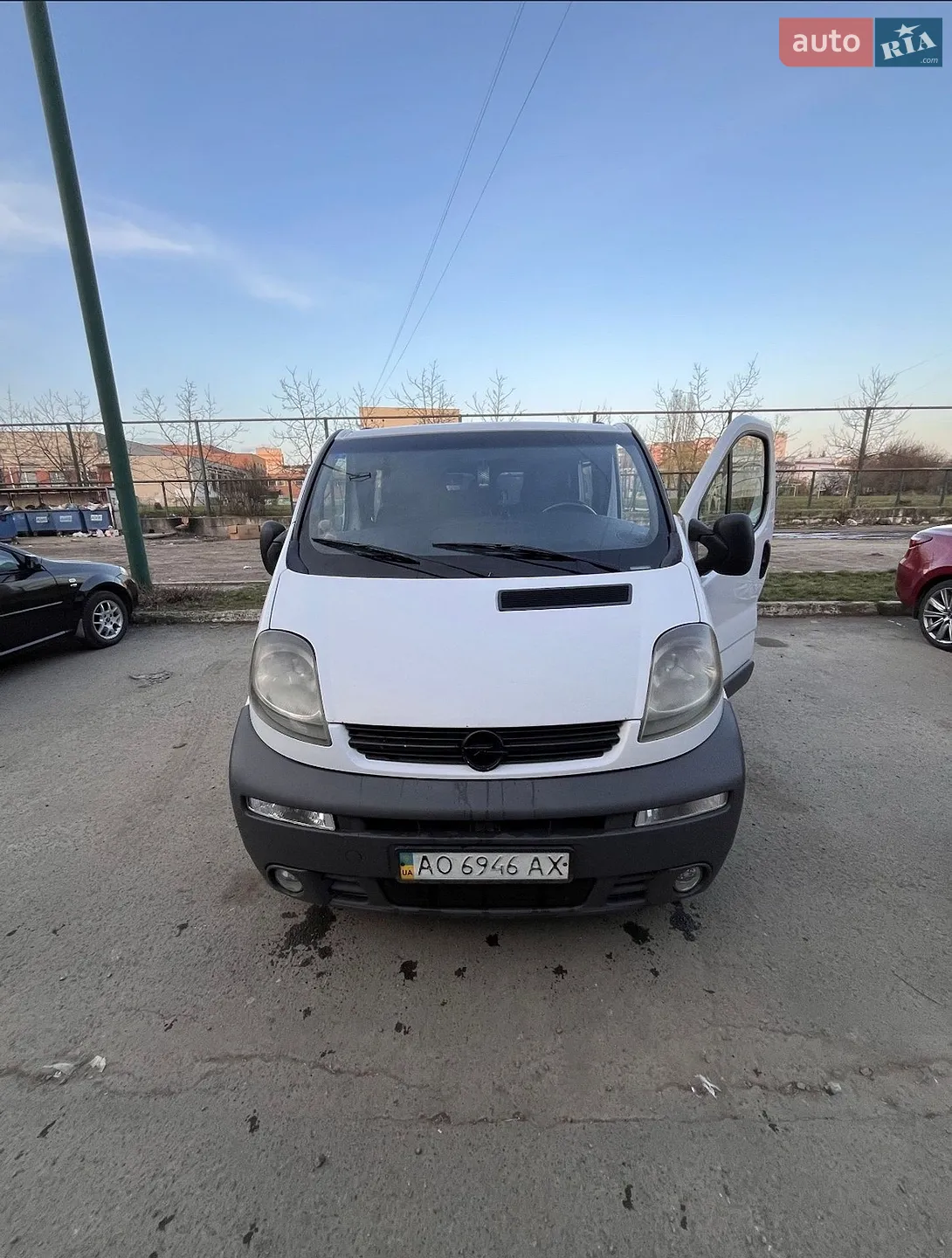 Opel Vivaro, 2004